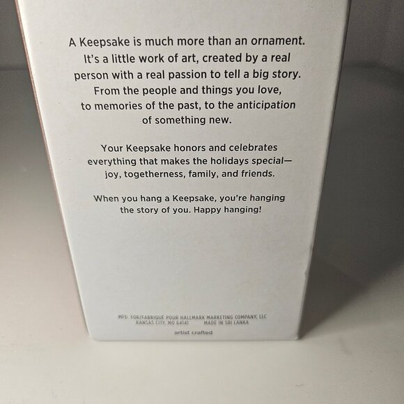 2022 Hallmark Keepsake Anna and Kristoff Disney Frozen 2 Christmas Tree Ornament - Picture 2 of 8